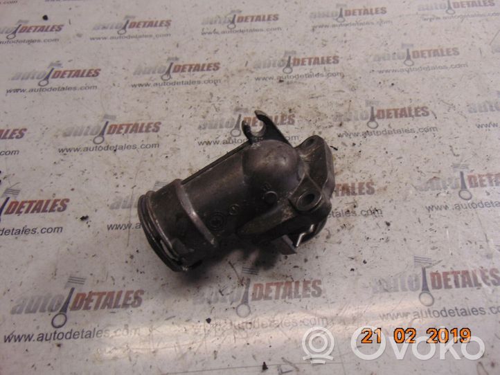 Mercedes-Benz R W251 Termostaatin kotelo A6422000215