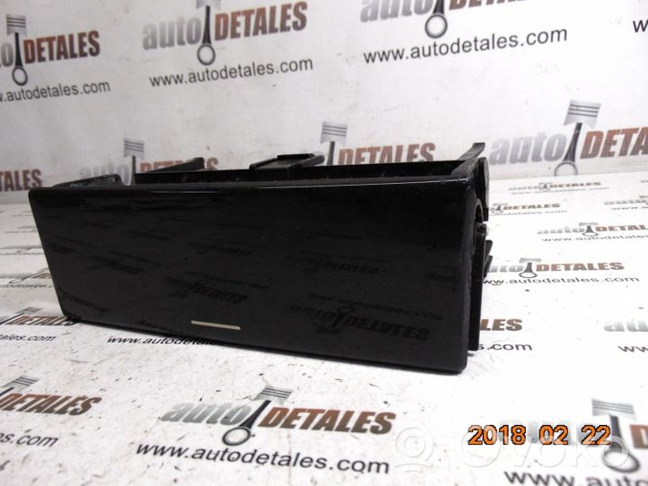 Mercedes-Benz E W210 Box/scomparti cruscotto A2106830091