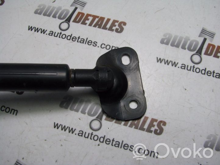 Toyota Prius (XW20) Ammortizzatore portellone posteriore/bagagliaio 689500W431