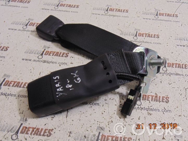 Toyota Yaris Boucle de ceinture de sécurité arrière centrale G068302