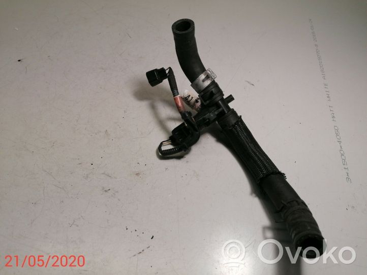 Toyota Prius (XW30) Sonde de température de liquide de refroidissement 8212447040