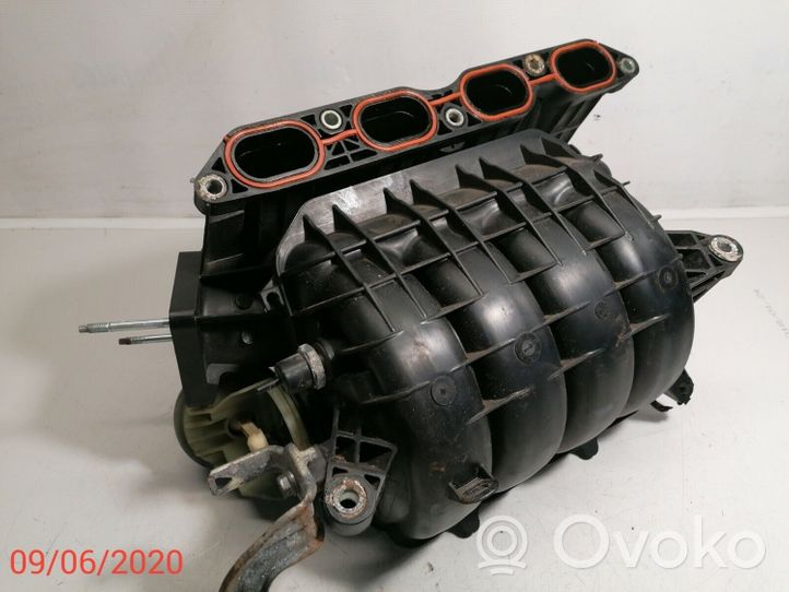 Toyota Avensis T270 Intake manifold 1028856S01