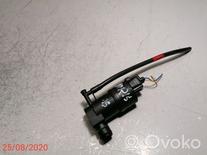 Toyota Yaris Pompe de lave-glace de pare-brise 85330OF021