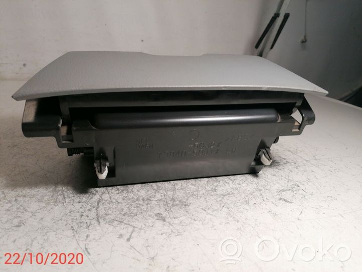 Suzuki Grand Vitara I Boite à gants 7384050J1