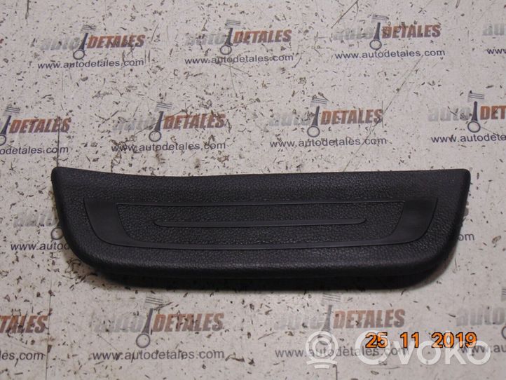 Hyundai i30 Copertura del rivestimento del sottoporta posteriore 85888A6000RY