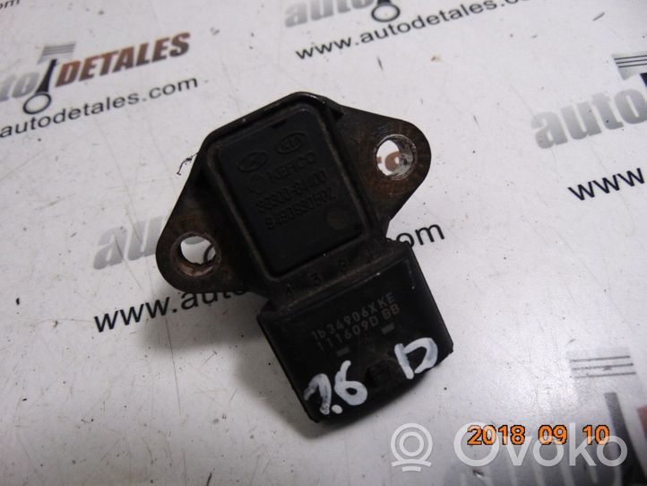 Hyundai i30 Sensore di posizione albero a camme 39300-84400