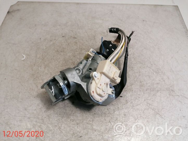 Toyota Avensis T270 Virtalukko 450200203