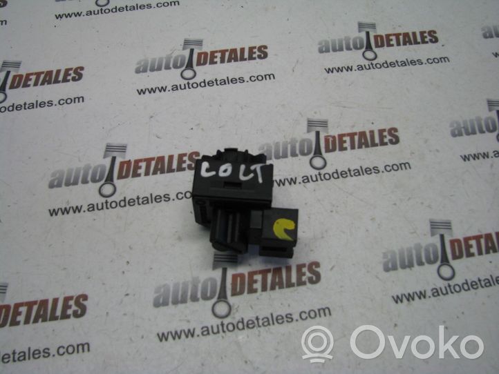 Mitsubishi Colt Interruttore airbag passeggero on/off MN108502