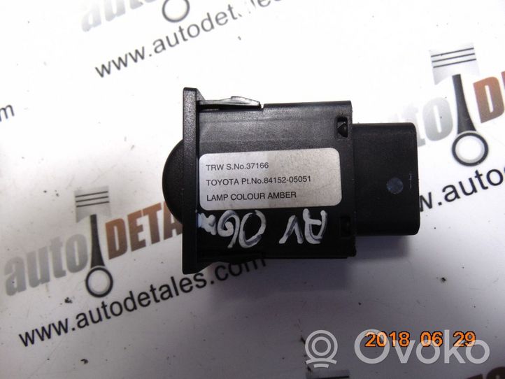 Toyota Avensis T250 Interruttore di regolazione livello altezza dei fari 8415205051