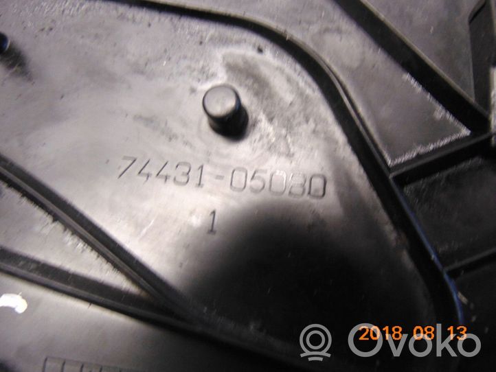 Toyota Avensis T250 Vassoio batteria 7443105080