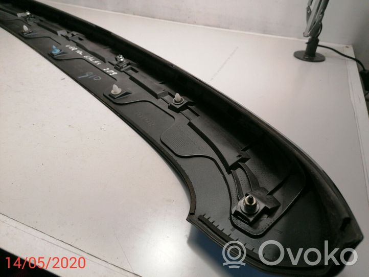 Toyota Verso Spoiler del portellone posteriore/bagagliaio 768710F010