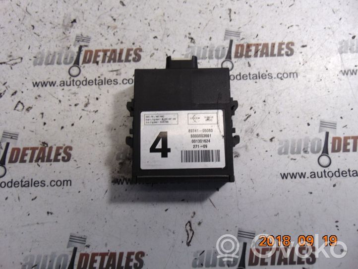 Toyota Avensis T270 Durų elektronikos valdymo blokas 89741-05080