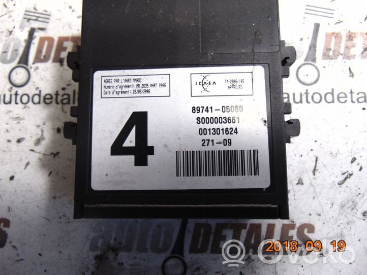 Toyota Avensis T270 Durų elektronikos valdymo blokas 89741-05080