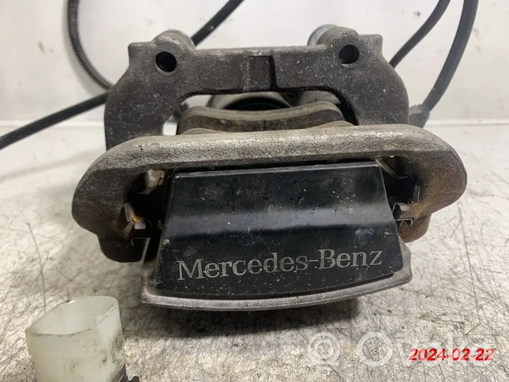 Mercedes-Benz GL X166 Pinza del freno posteriore 32352564