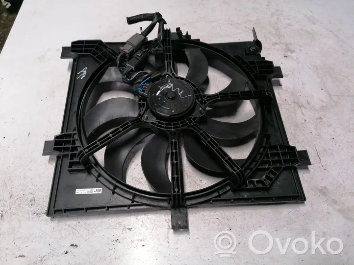 Nissan Juke I F15 Radiator cooling fan shroud 