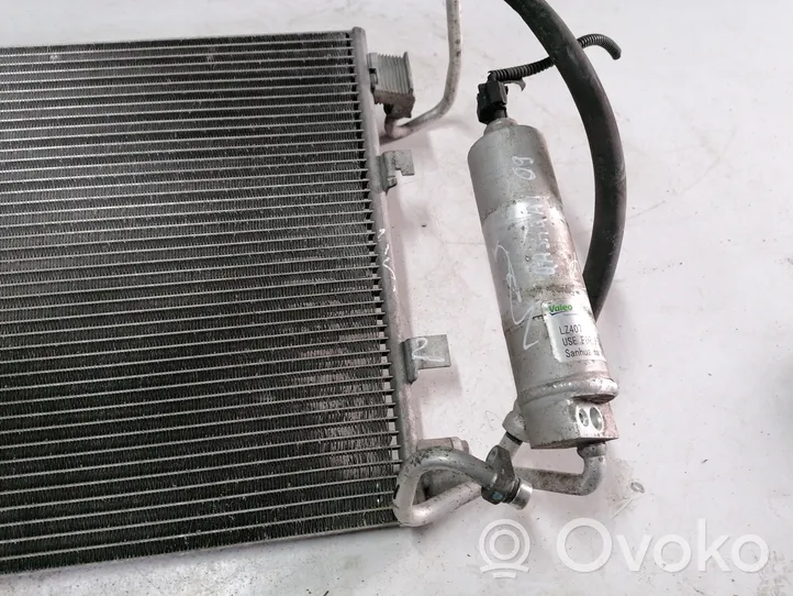 Nissan Qashqai+2 Radiateur condenseur de climatisation M1G92100JD200