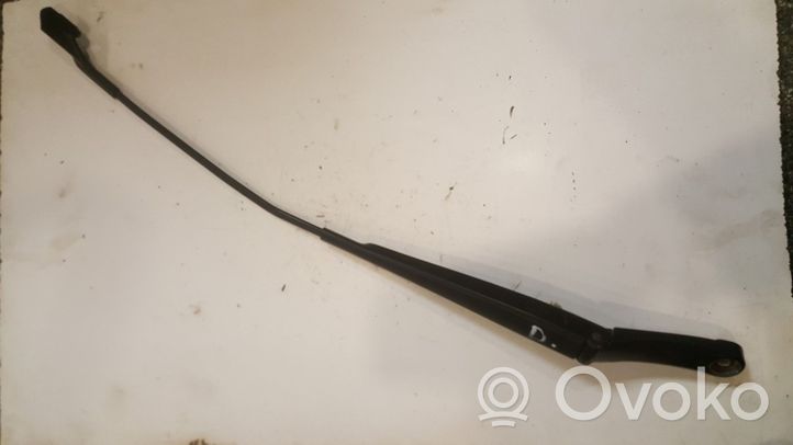 Volkswagen Golf VI Front wiper blade arm 1Q1955410