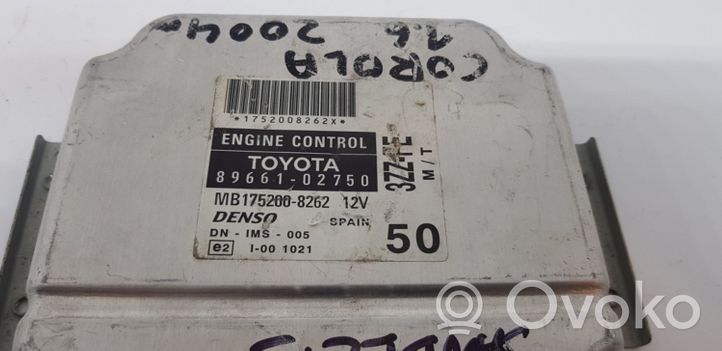 Toyota Corolla E120 E130 Sterownik / Moduł ECU 8966102750