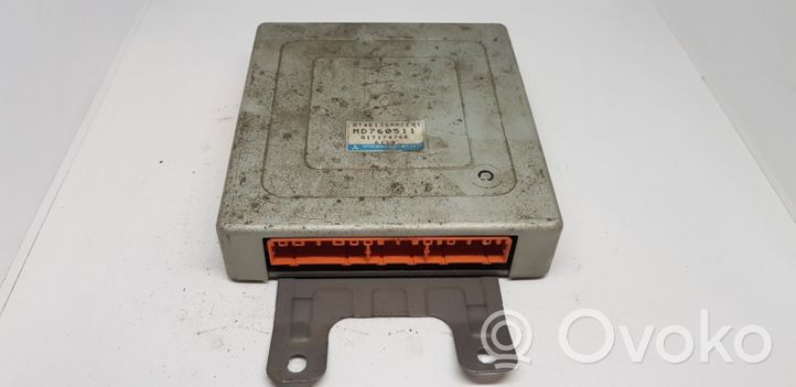 Mitsubishi Colt Calculateur moteur ECU MD760511