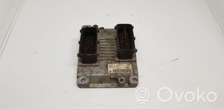 Opel Corsa C Sterownik / Moduł ECU 0261206273