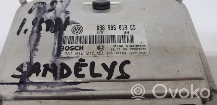 Volkswagen PASSAT B5.5 Sterownik / Moduł ECU 038906019CD