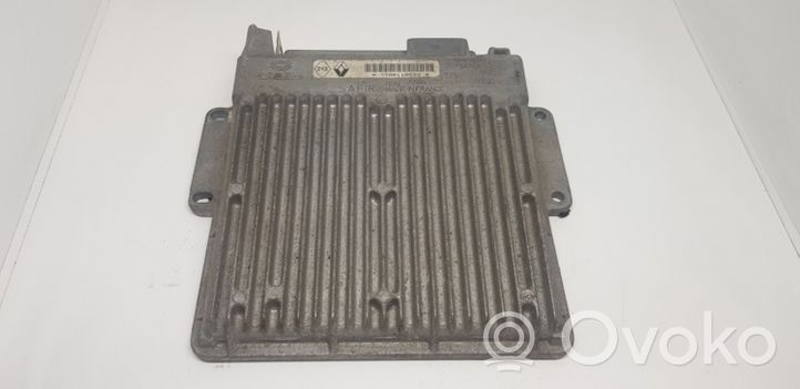 Renault Clio III Calculateur moteur ECU 7700110688