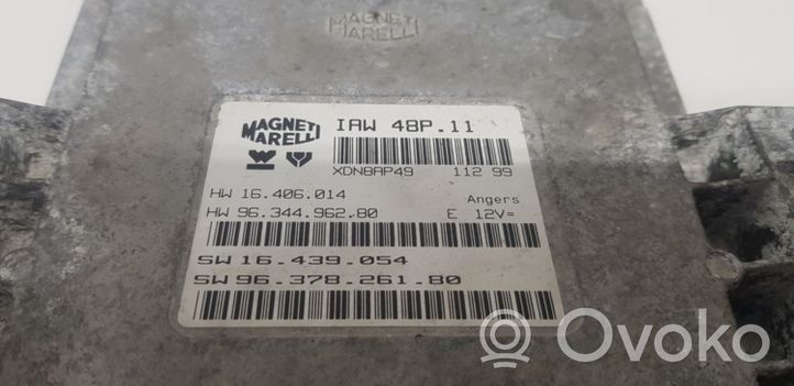 Peugeot 406 Calculateur moteur ECU IAW48P11