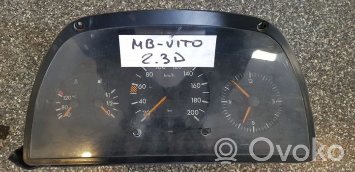 Mercedes-Benz Vito Viano W638 Compteur de vitesse tableau de bord 0005428401