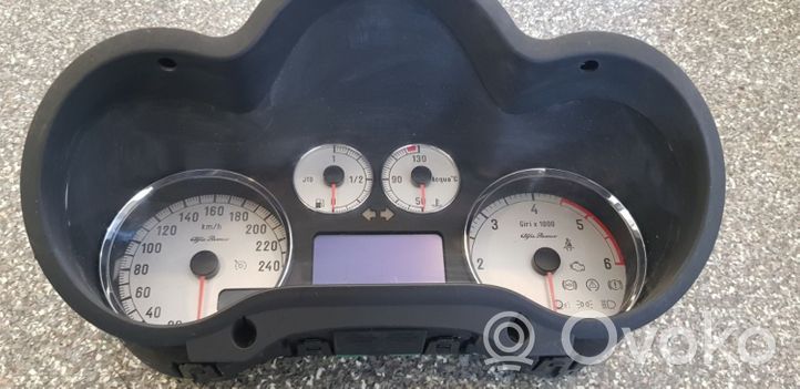 Alfa Romeo GT Compteur de vitesse tableau de bord 156071236