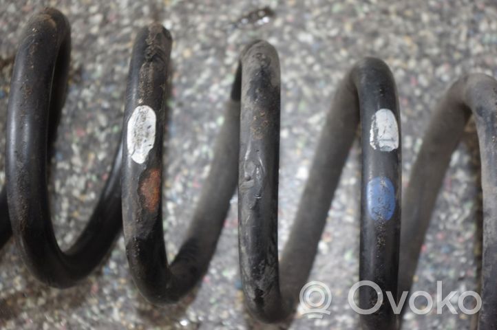 Hyundai i40 Rear coil spring 