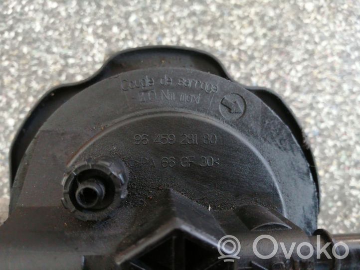 Volvo V50 Filtr paliwa 9645928180