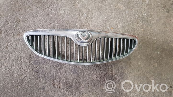 Mazda Xedos 6 Maskownica / Grill / Atrapa górna chłodnicy 