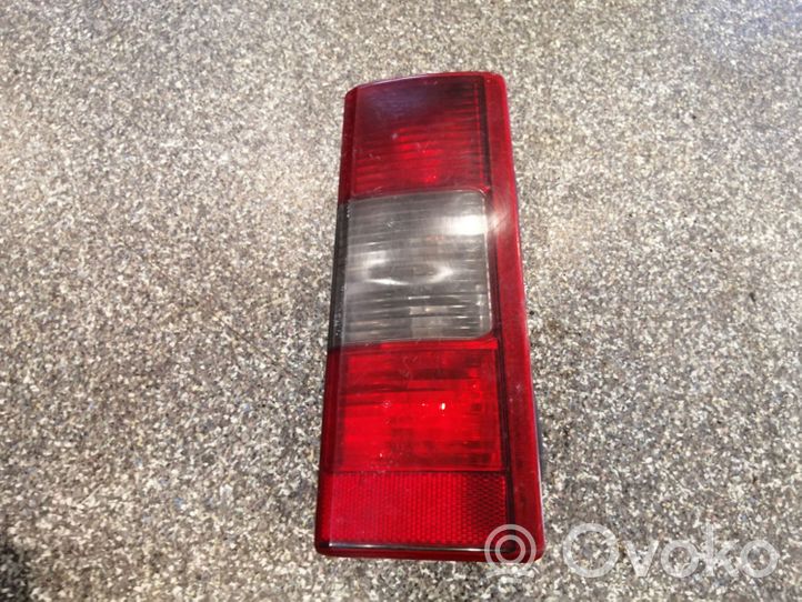 Opel Combo C Lampa tylna 