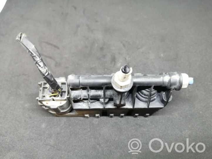 Land Rover Range Rover L322 Air suspension valve block RVH500060
