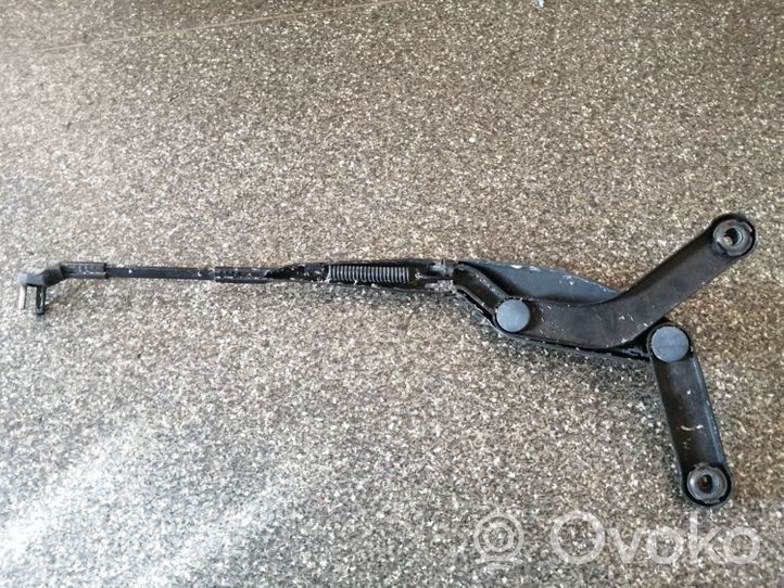 Mercedes-Benz S W220 Front wiper blade arm A2208200044