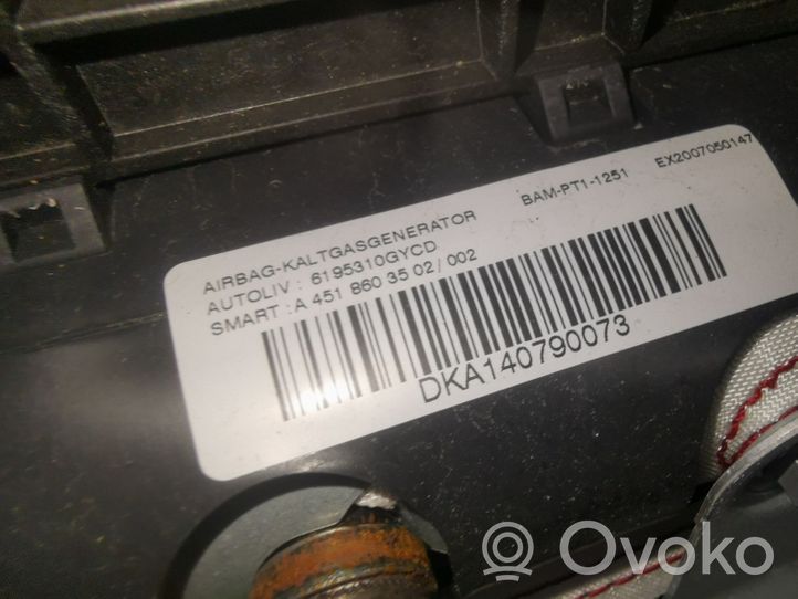 Smart ForTwo II Kojelaudan alempi verhoilu A4516890806