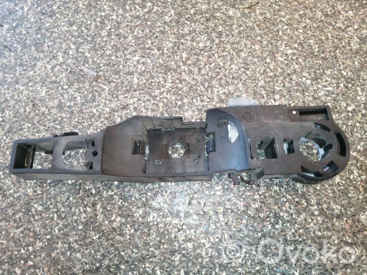 Renault Clio III Support extérieur, poignée de porte arrière 226526