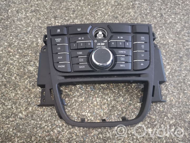 Opel Meriva B Panel radia 13288074