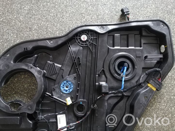 Hyundai Santa Fe Mechanizm podnoszenia szyby tylnej bez silnika RM07B123
