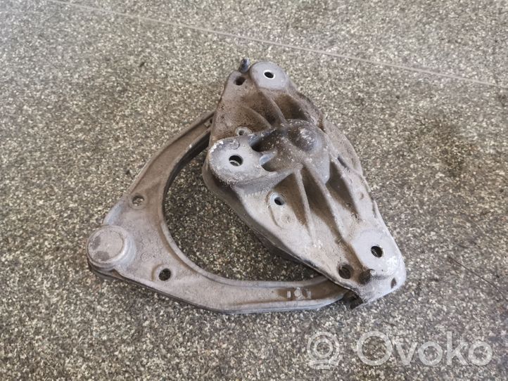 Volkswagen Touareg I Fourchette, bras de suspension inférieur avant 7L0407047