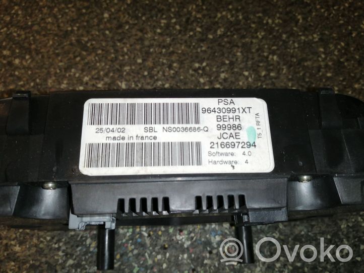 Peugeot 307 Climate control unit 96430991XT