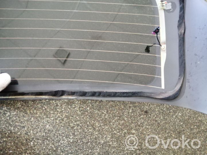 Buick Encore I Rear windscreen/windshield window 