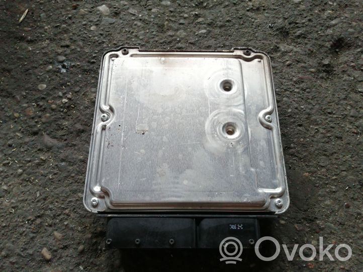 Volkswagen Multivan T5 Sterownik / Moduł ECU 070997016M