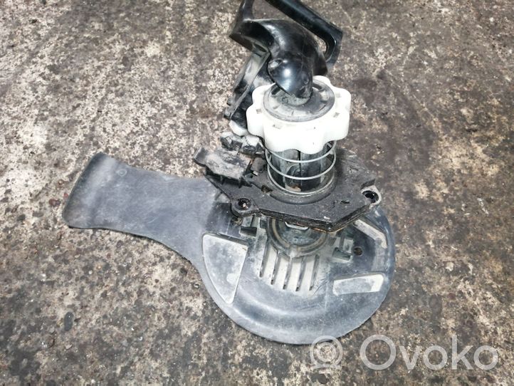 Renault Clio III Supporto di montaggio ruota di scorta 8200367262C