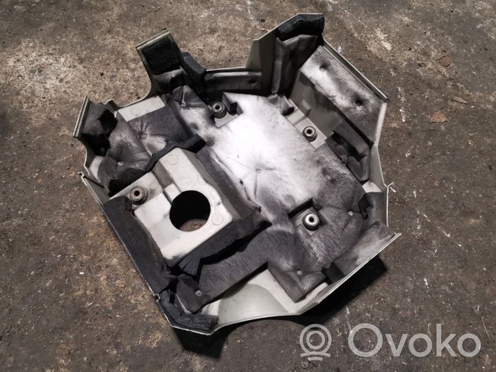 Mitsubishi Pajero Couvercle cache moteur 