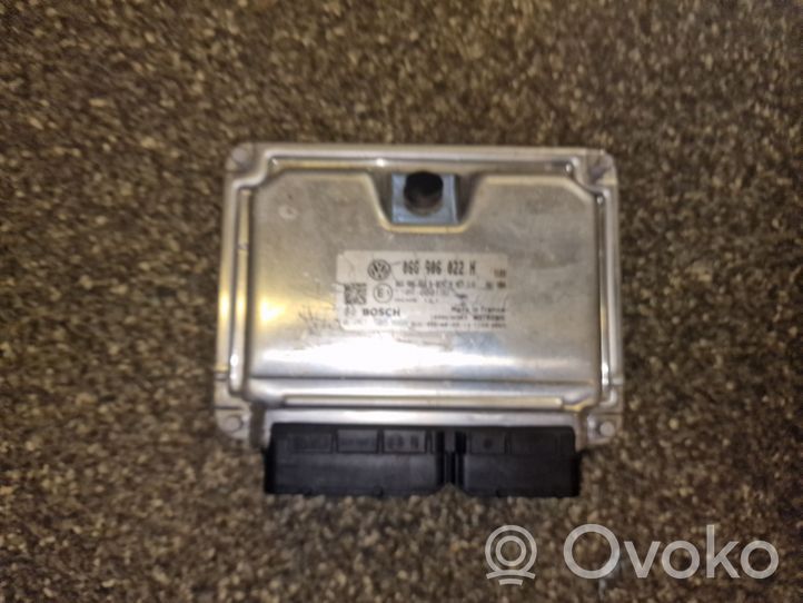 Volkswagen Caddy Calculateur moteur ECU 06G906022H