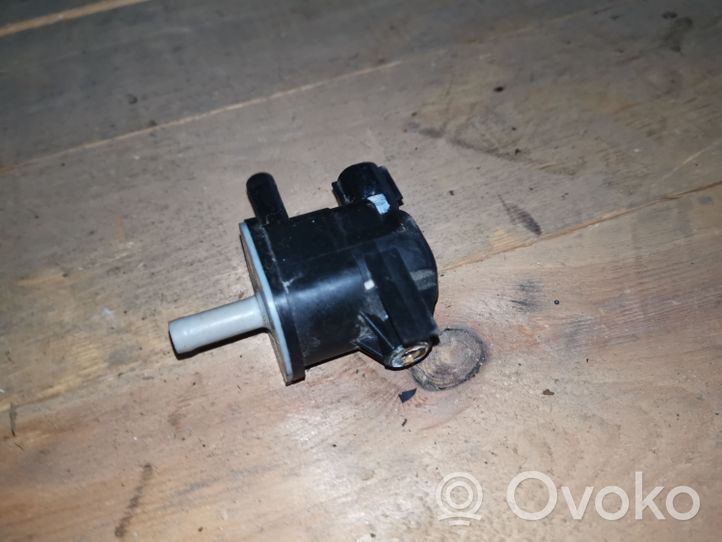 Subaru Legacy Turboahtimen magneettiventtiili 16131AA060