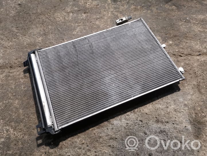 Mercedes-Benz SLK R172 Radiateur condenseur de climatisation 