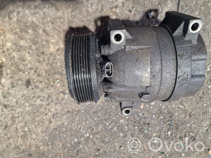 Opel Vivaro Air conditioning (A/C) compressor (pump) 8200795534