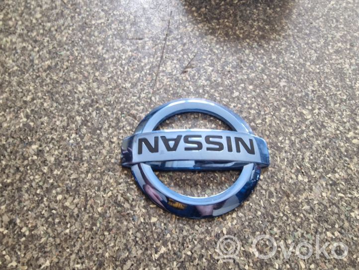 Nissan Leaf I (ZE0) Logo, emblème de fabricant 